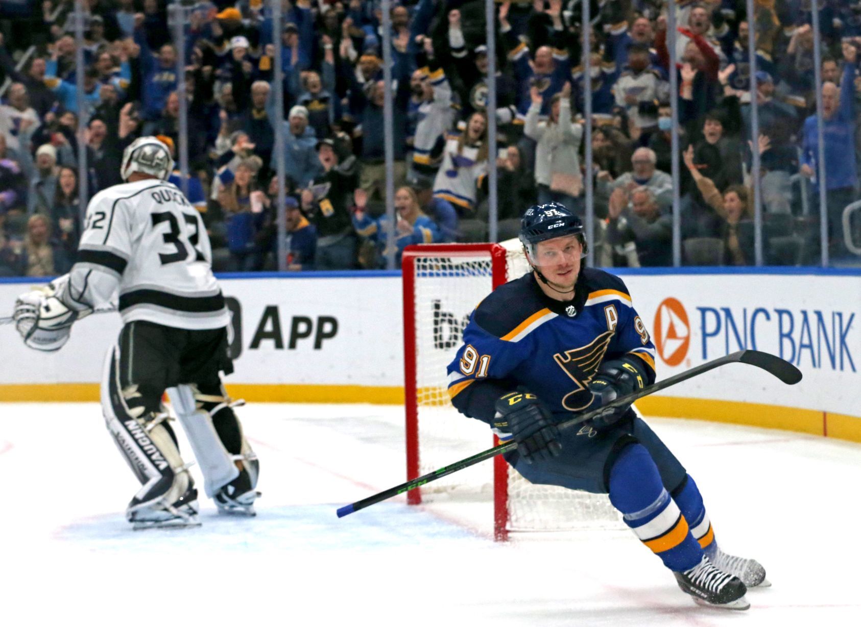St. Louis Blues V Los Angeles Kings